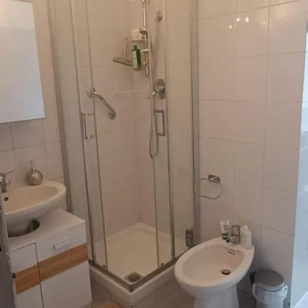 Apartment Monolocale, Studio Flat A 500mt - Inalpi Arena